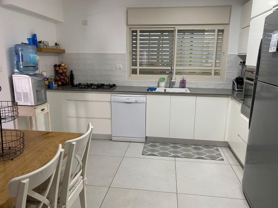 יסמין 14 (נוף יזרעאל)