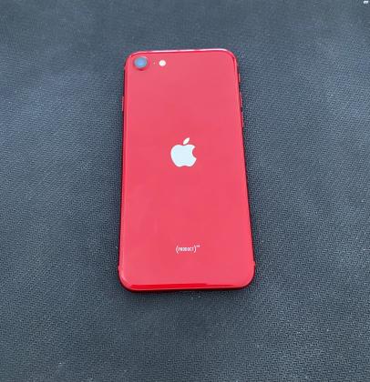 RED IPhone SE 2022 (128
