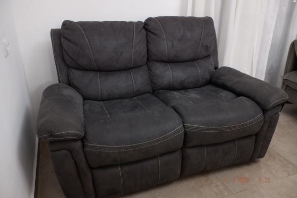 ספה ריקליינר ב 2 המושבים,