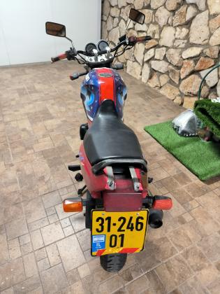 סוזוקי GS500E (1996)