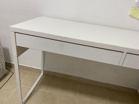 שולחן כתיבה איקאה לחדר ילדים