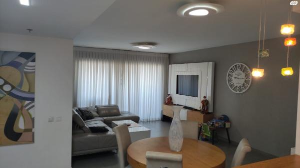 זבולון המר 2 (קרית ראשון;קריית כרמים)