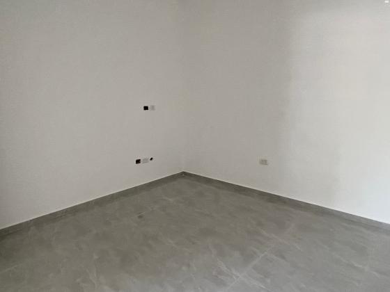 מנחם בן יהודה 18 (מילצ'ן;שעריים)