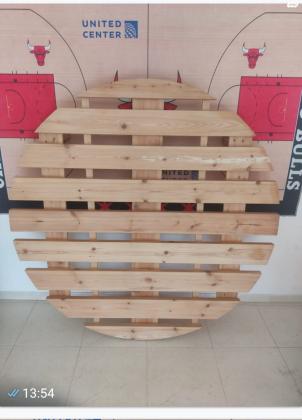 מיטה עגולה מעשה ידי נגר