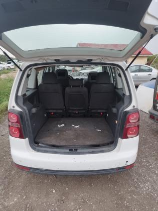 פולקסווגן טוראן (2009)