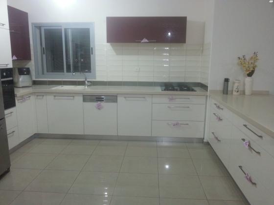 אברהם בלסברג 10 (מצפה ברנע)