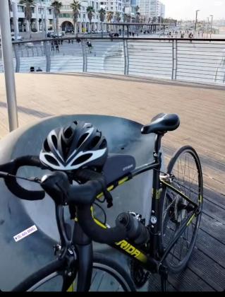 אופניי כביש merida ride 200