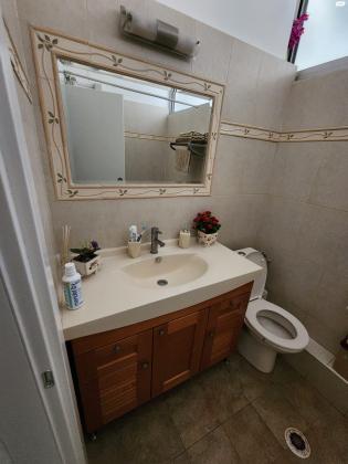 הרב אברהם יצחק הכהן קוק 44 (הר שלום)