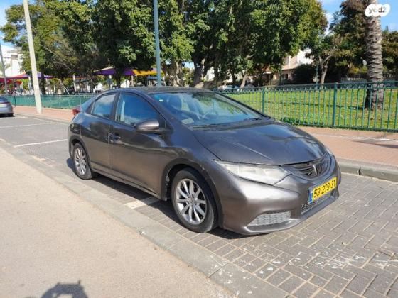 הונדה סיוויק סדאן החדשה Comfort אוט' 1.8 (142 כ''ס) בנזין 2014 למכירה בבאר יעקב