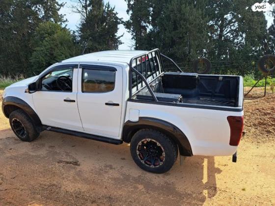 איסוזו 4X4 D-MAX 4X4 S דאבל קבינה אוט' דיזל 2.5 (163 כ''ס) דיזל 2013 למכירה ברעננה
