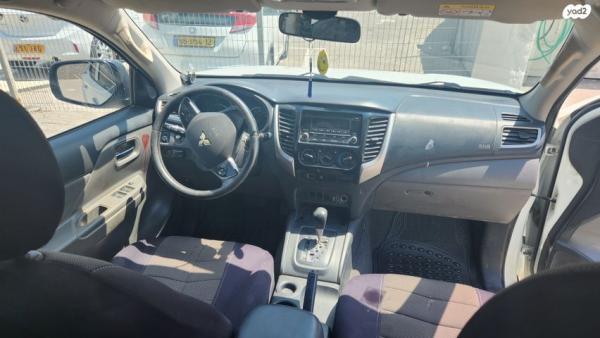 מיצובישי טרייטון / L200 2X4 Instyle דאבל קבינה אוט' דיזל 2.4 (154 כ''ס) דיזל 2016 למכירה בטבריה