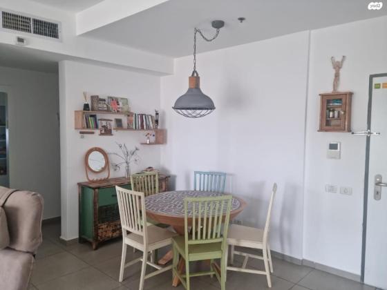 ישורון 56 (שרת)