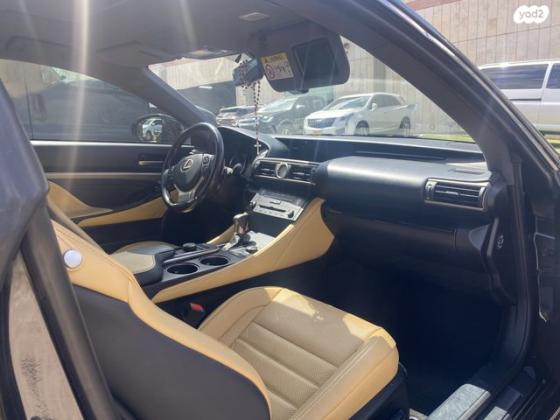 לקסוס RC RC200T Luxury קופה אוט' 2.0 (245 כ"ס) בנזין 2018 למכירה בחיפה