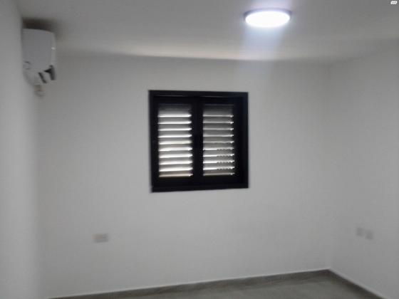 שדרות הרב יוסף חיים 8 (תל גיבורים)