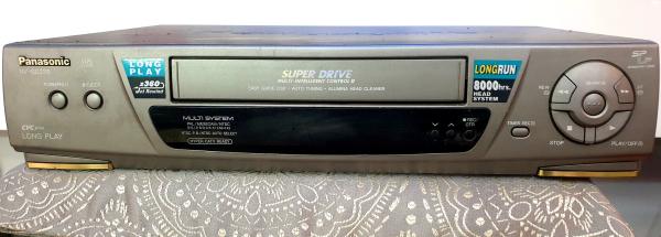 וידאו Panassonic nv sd235נדלק ולא