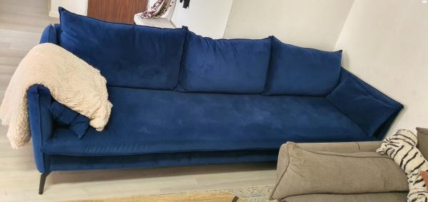 ספה כחולה מהממת במצב מעולה,