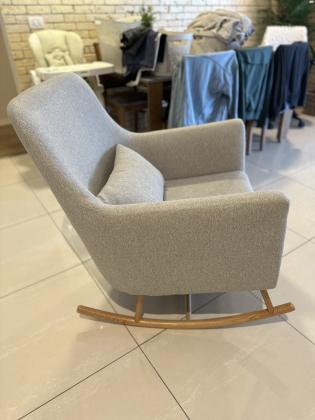 כסא נדנדה Oscar בצבע אפור