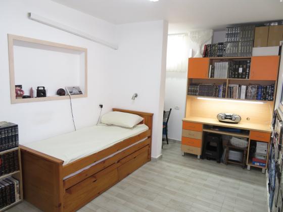 חת"ם סופר 7 (גבעת רוקח)