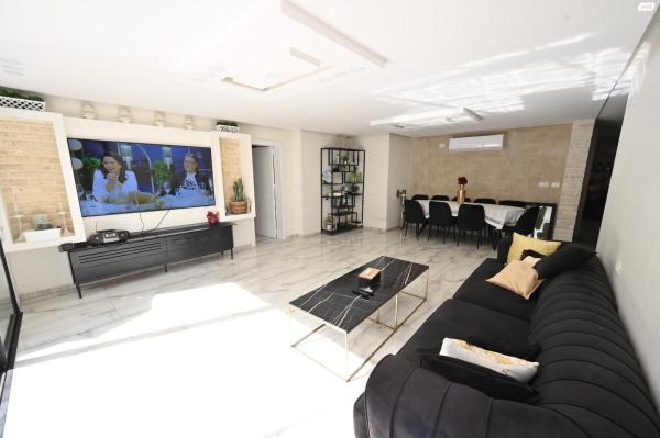 הרב קובלסקי 22 (קרית הרצוג)