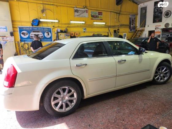 קרייזלר 300C LX אוט' 3.5 (249 כ''ס) בנזין 2007 למכירה באילת