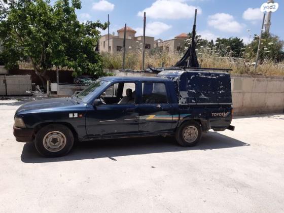 טויוטה היילקס 2X4 דאבל קבינה ידני דיזל 2.4 דיזל 1997 למכירה בבאקה אל ע'רביה