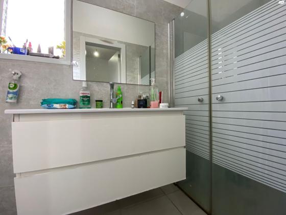 אבן אביתור 12 (רמת עמידר)