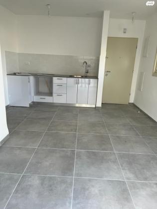 נווה גנים 13 (נוה פז)