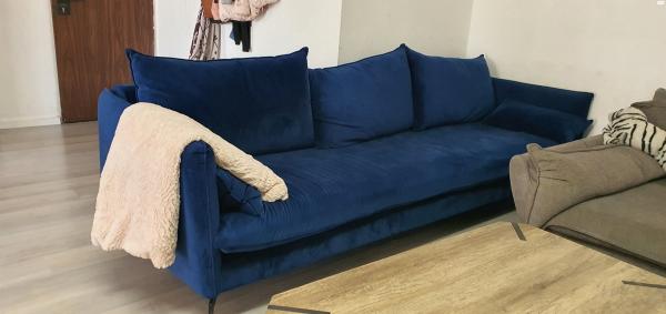 ספה כחולה מהממת במצב מעולה,