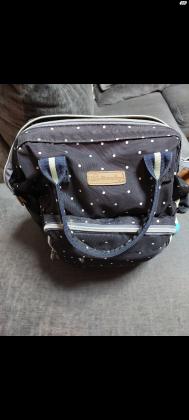 תיק לעגלת תינוק מאוד מרווח