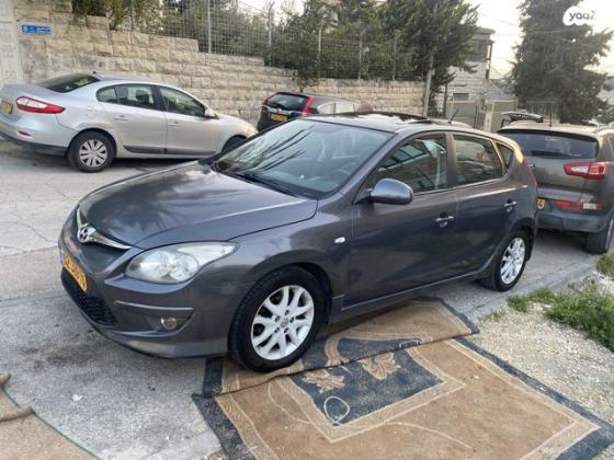 יונדאי i30 Supreme אוט' 1.6 (126 כ''ס) בנזין 2011 למכירה בירושלים