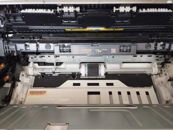 מדפסת לייזר LaserJet pro M102w