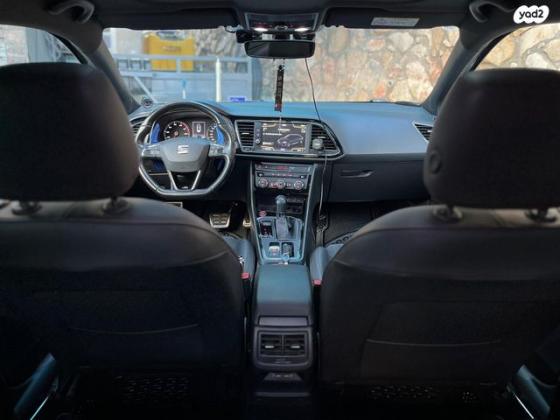 סיאט לאון FR Plus אוט' 3 דל' 1.8 (180 כ"ס) בנזין 2018 למכירה בדייר חנא