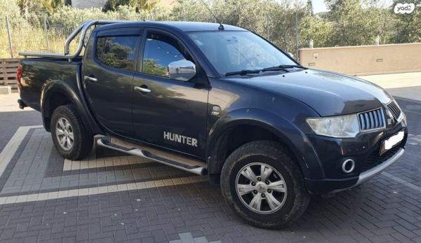מיצובישי L200 האנטר 4X4 4X4 Dakar דאבל קבינה אוט' דיזל 2.5 (178 כ''ס) דיזל 2013 למכירה באום אל פחם