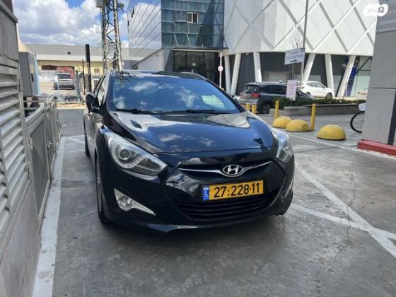 יונדאי i40 Elite סטיישן אוט' 2.0 (177 כ''ס) בנזין 2013 למכירה בהרצליה