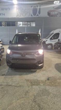 טויוטה פרואייס City Ver Execu אוט' חשמל 5 מק' 4 דל' 1.5 (136 כ"ס) חשמלי 2023 למכירה בתל אביב יפו