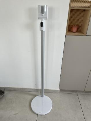 תחנת עגינה ניידת לדייסון 11