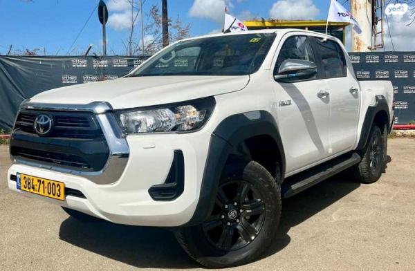 טויוטה היילקס 4X4 4X4 Adventure דאבל קבינה אוט' דיזל 2.4 (150 כ"ס) דיזל 2023 למכירה באבן יהודה