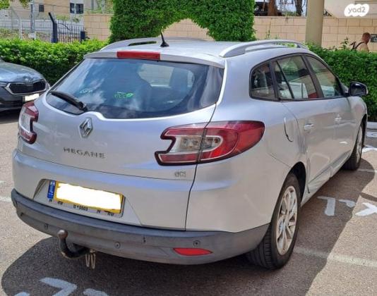 רנו מגאן אסטייט/ גראנד טור Expression אוט' דיזל 1.5 (110 כ''ס) דיזל 2015 למכירה בעכו
