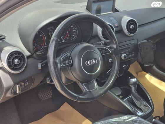 אאודי A1 Sportback Style אוט' 1.4 (122 כ''ס) בנזין 2012 למכירה בעפולה