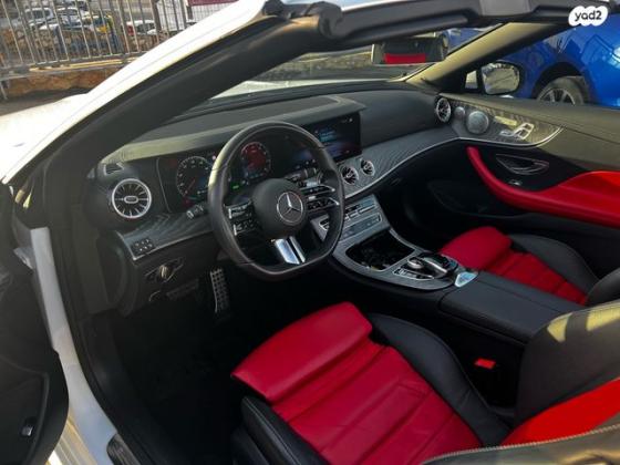 מרצדס E-Class קופה / קבריולט 4X4 E200 4MATIC AMG קבריולט אוט' 2.0 (197 כ''ס) בנזין 2021 למכירה בעספיא