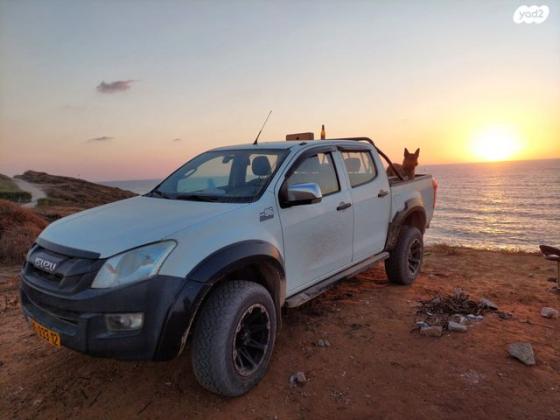 איסוזו 4X4 D-MAX 4X4 S דאבל קבינה אוט' דיזל 2.5 (163 כ''ס) דיזל 2013 למכירה ברעננה