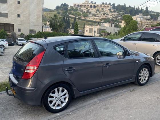 יונדאי i30 Supreme אוט' 1.6 (126 כ''ס) בנזין 2011 למכירה בירושלים