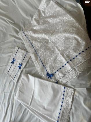 ציפה תחרה לבנה פלוס