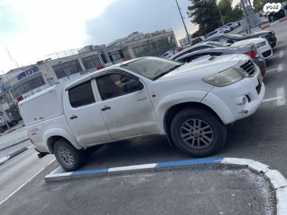 טויוטה היילקס ויגו 4X4 4X4 דאבל קבינה ידני דיזל 2.5 (144 כ''ס)[2011-2015] דיזל 2013 למכירה בירושלים