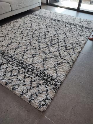 שטיח שאגי איכותי מבית השטיח