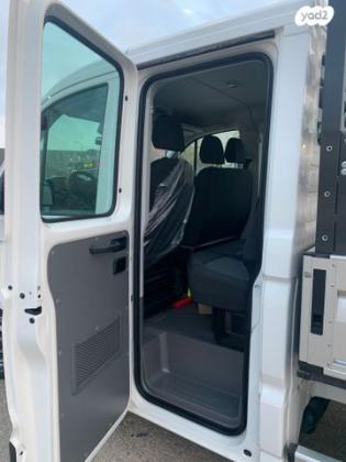 פולקסווגן קראפטר 50 אוט' דיזל דאבל קבינה 7 מק' 2.0 (177 כ''ס) דיזל 2021 למכירה ברמת השרון