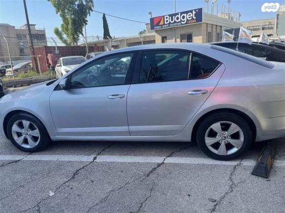 סקודה אוקטביה Ambition אוט' 1.0 (115 כ"ס) בנזין 2019 למכירה ב