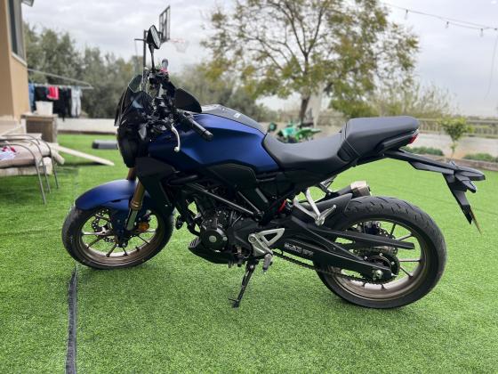 הונדה CB300R (2022)
