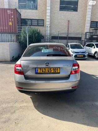 סקודה אוקטביה Ambition אוט' 1.5 (150 כ''ס) בנזין 2019 למכירה ב