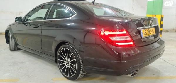 מרצדס C-Class קופה / קבריולט C180 אוט' 1.6 (156 כ''ס) בנזין 2013 למכירה בחיפה